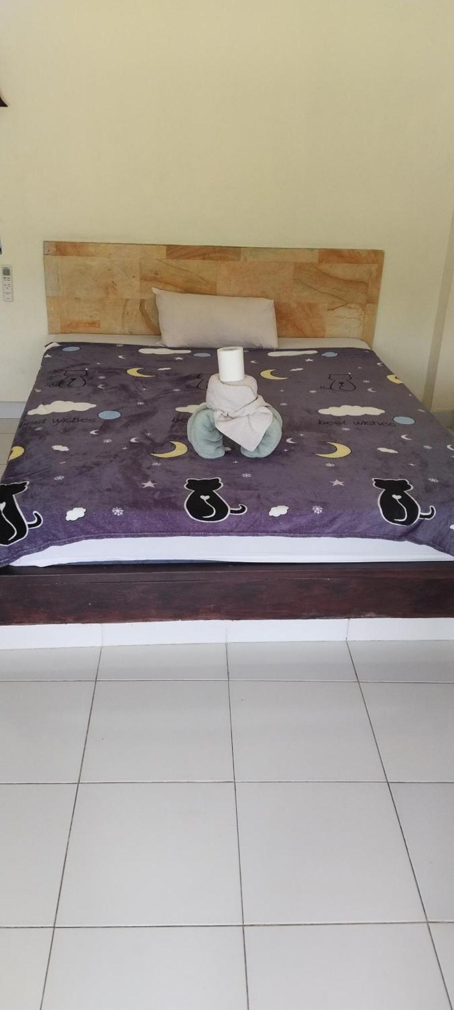Amed Stop Inn Homestay, Rooftop Restaurant And Bar מראה חיצוני תמונה