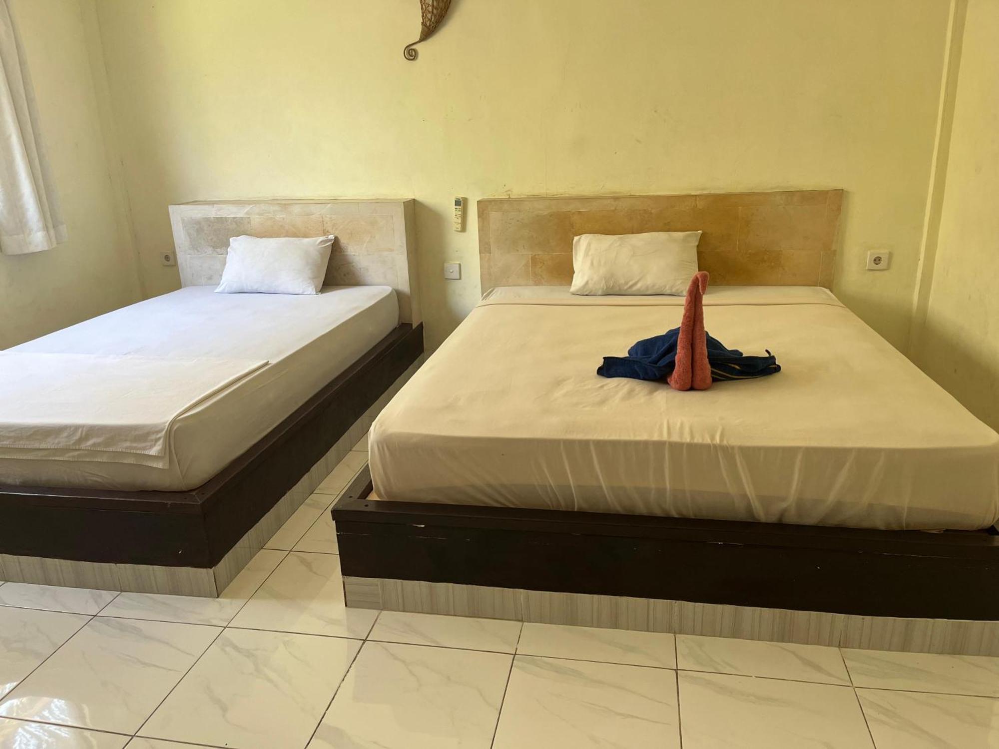 Amed Stop Inn Homestay, Rooftop Restaurant And Bar מראה חיצוני תמונה