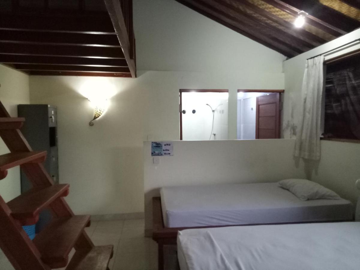 Amed Stop Inn Homestay, Rooftop Restaurant And Bar מראה חיצוני תמונה