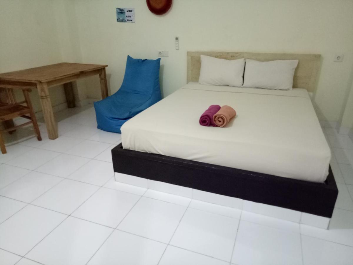 Amed Stop Inn Homestay, Rooftop Restaurant And Bar מראה חיצוני תמונה